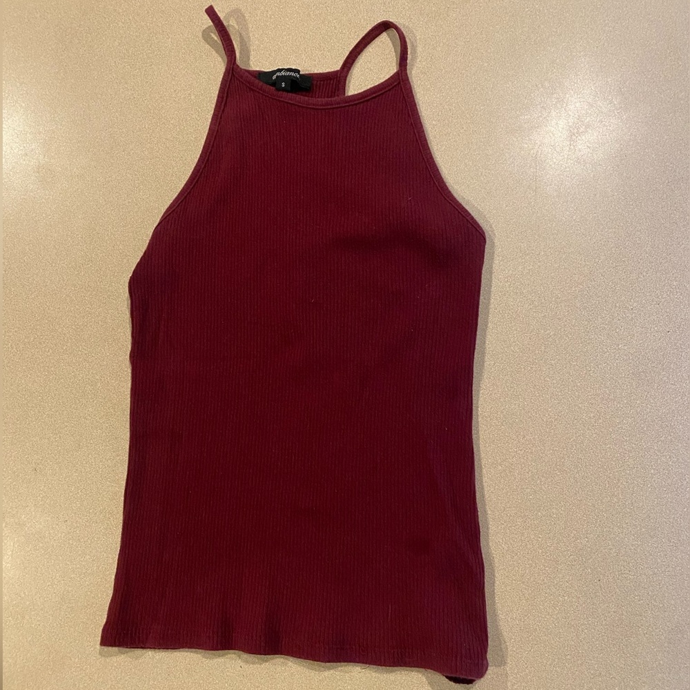 Women’s Small Ambiance Top
